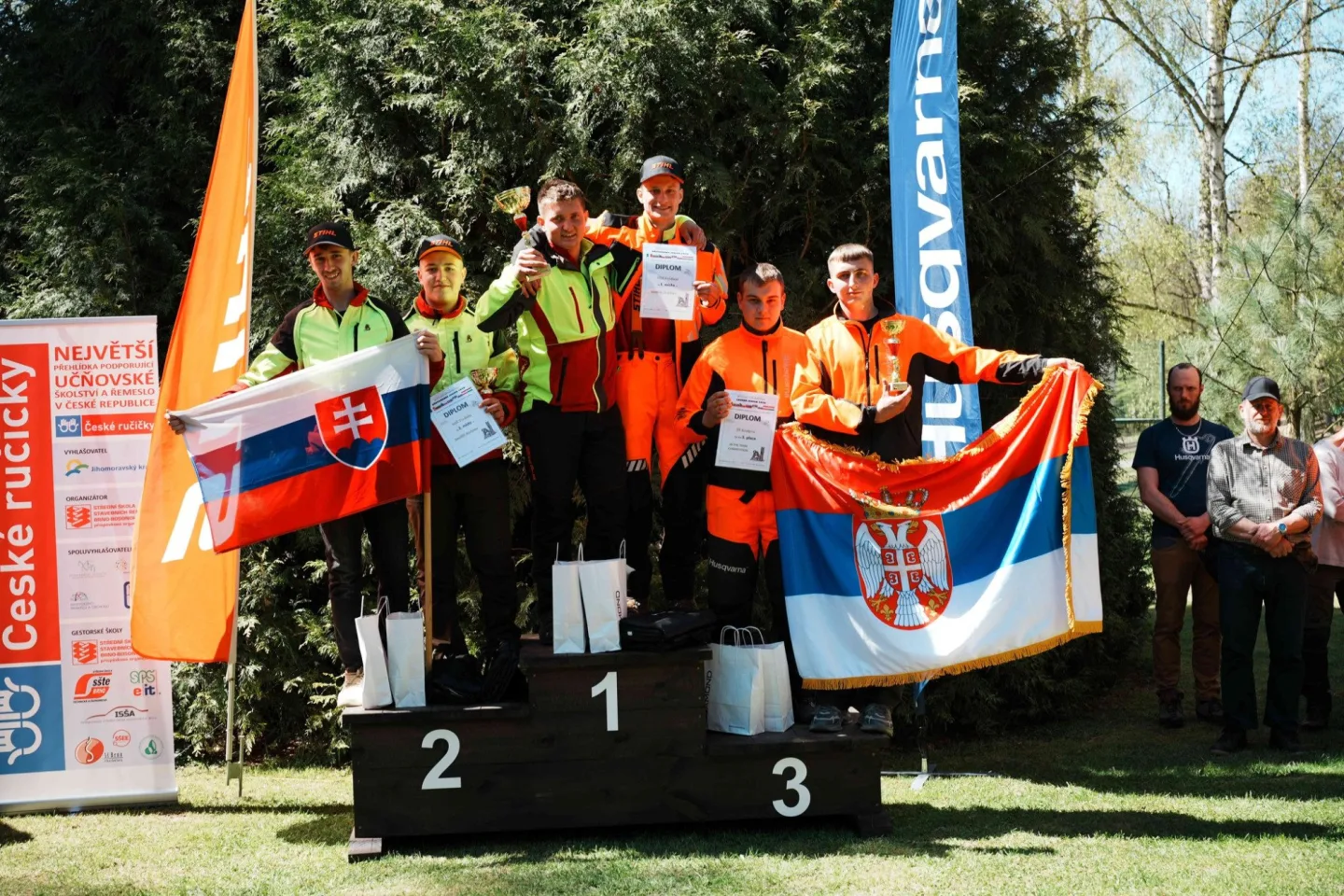 Nejlepším juniorským dřevorubcem republiky je Jan Šejnoha z Frýdlantu. Znovu po roce
