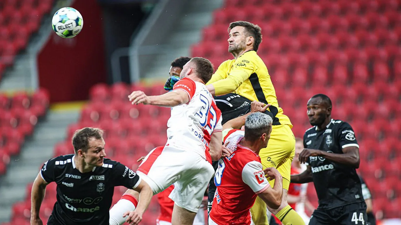 Slavia nedala Jablonci šanci. Před prázdným Edenem zvítězila 5:1 a je mistrem ligy