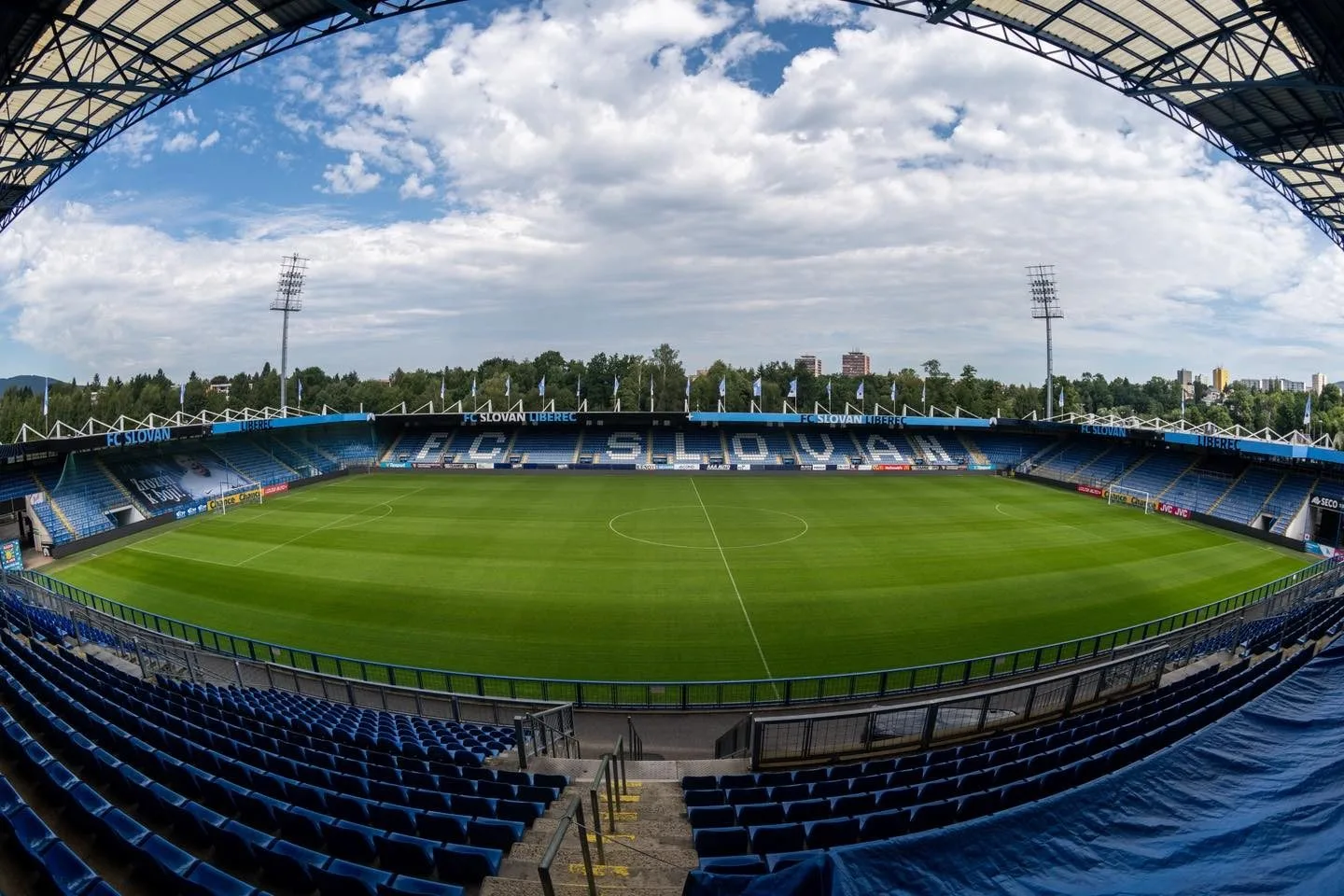 Liberec zvažuje prodej fotbalového stadionu klubu, získat by mohl stovky milionů