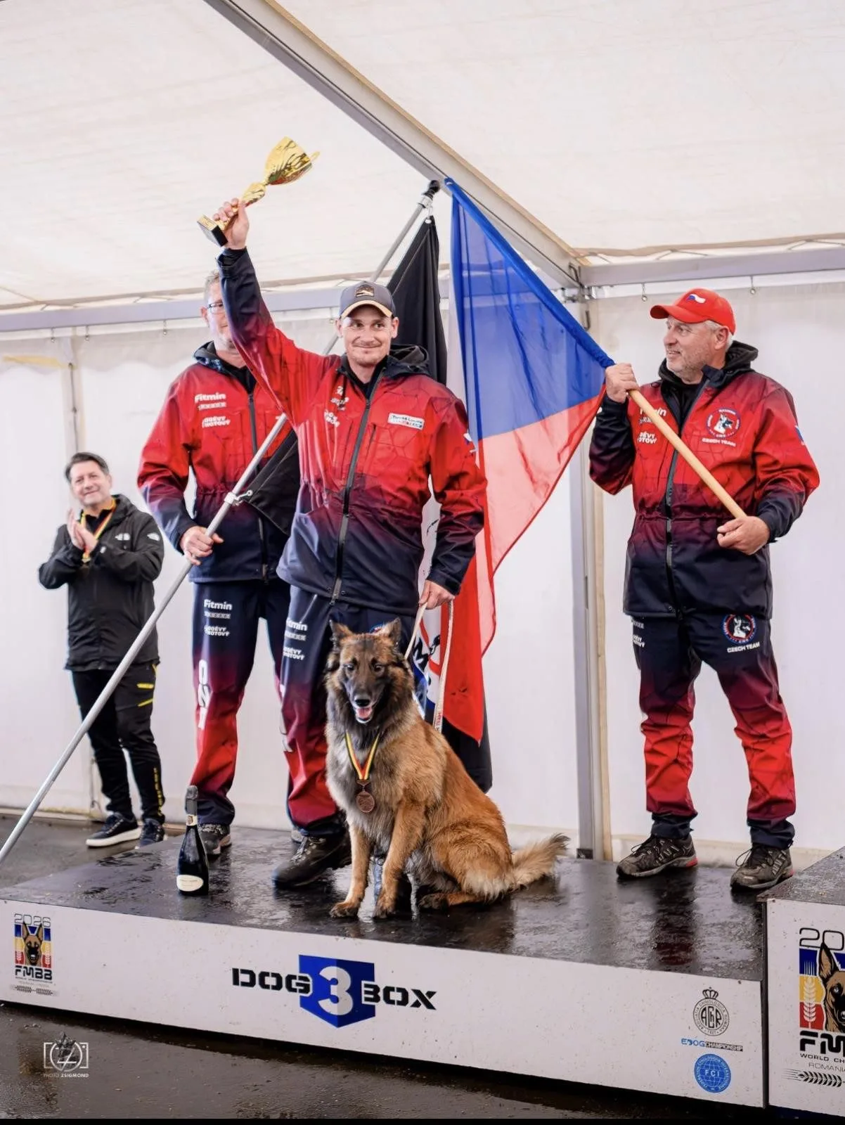 Světový úspěch: Liberecký policejní psovod bral se svým psem Alligatorem bronz z MS