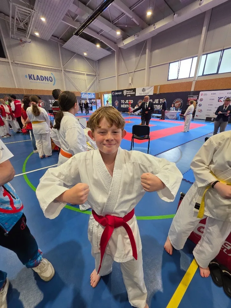 Karate Slavia Liberec slaví 50 let. Na mistrovství republiky vybojovala tři medaile