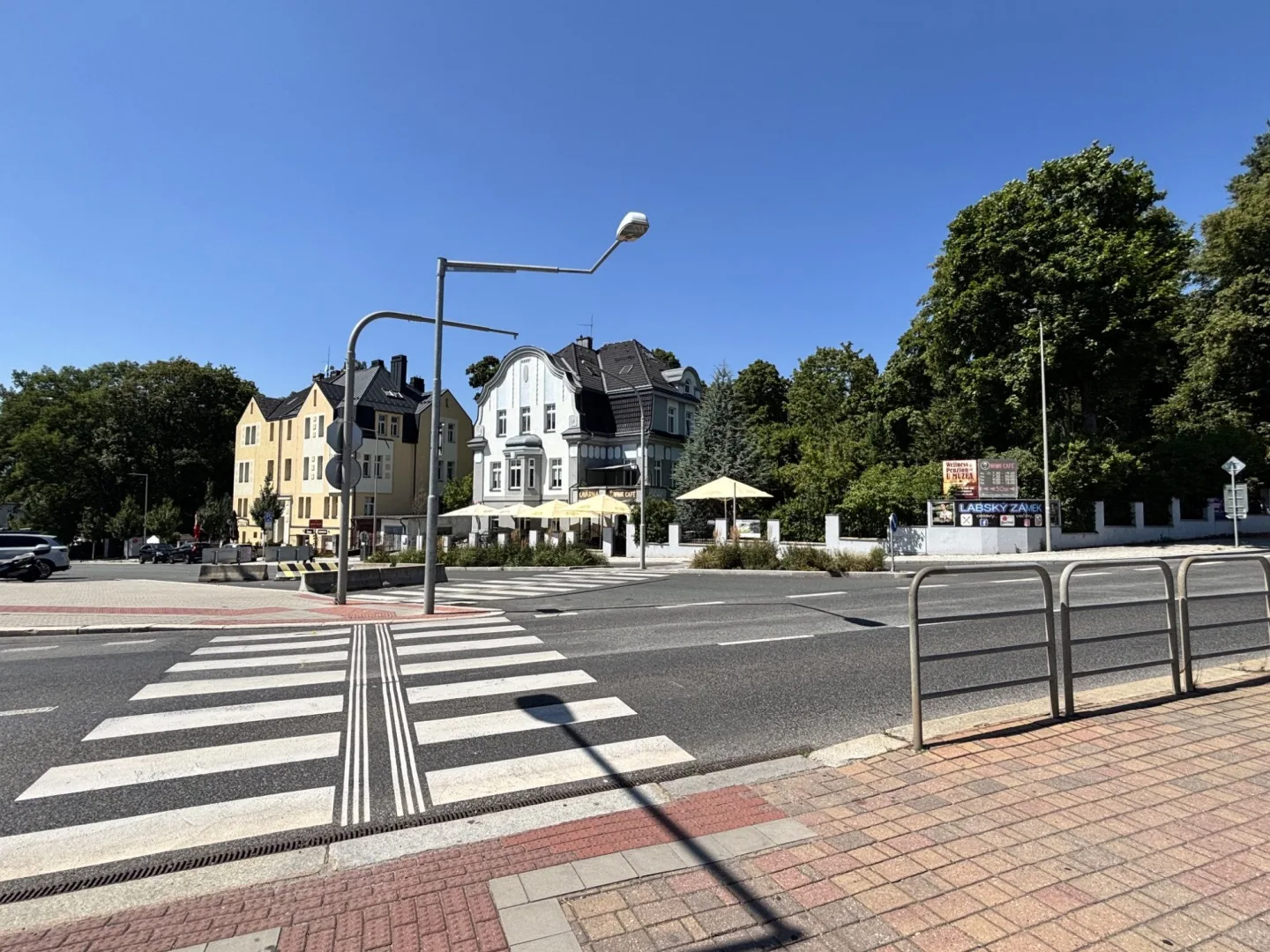 Konec nebezpečným křižovatkám. Liberec zahájil proměnu Tržního náměstí