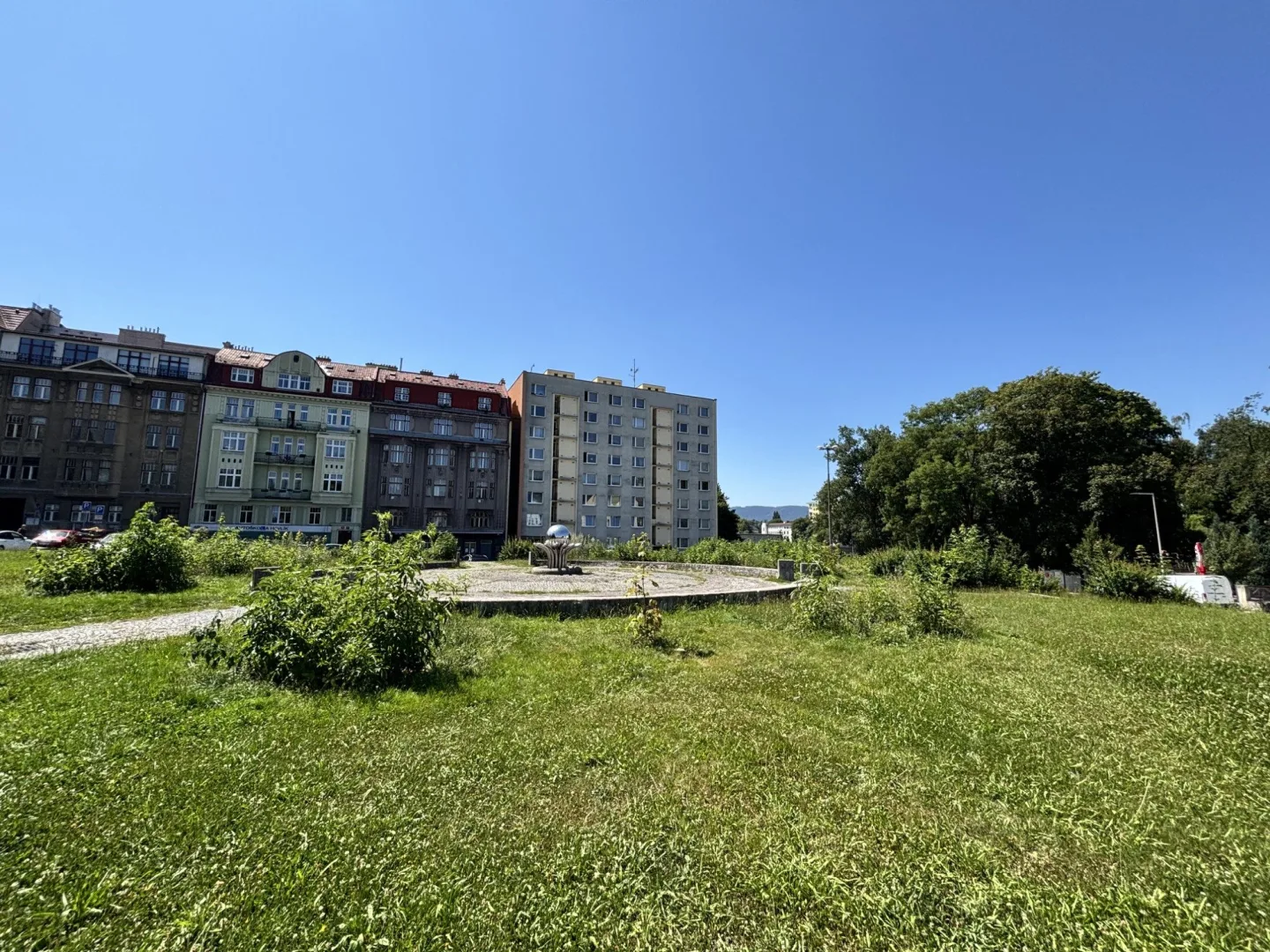 Konec nebezpečným křižovatkám. Liberec zahájil proměnu Tržního náměstí