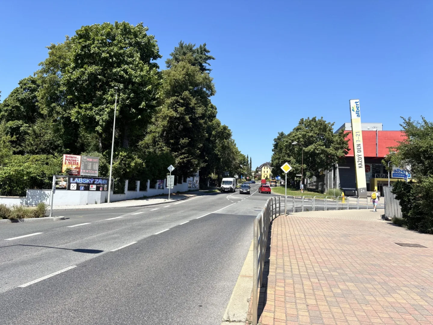 Konec nebezpečným křižovatkám. Liberec zahájil proměnu Tržního náměstí