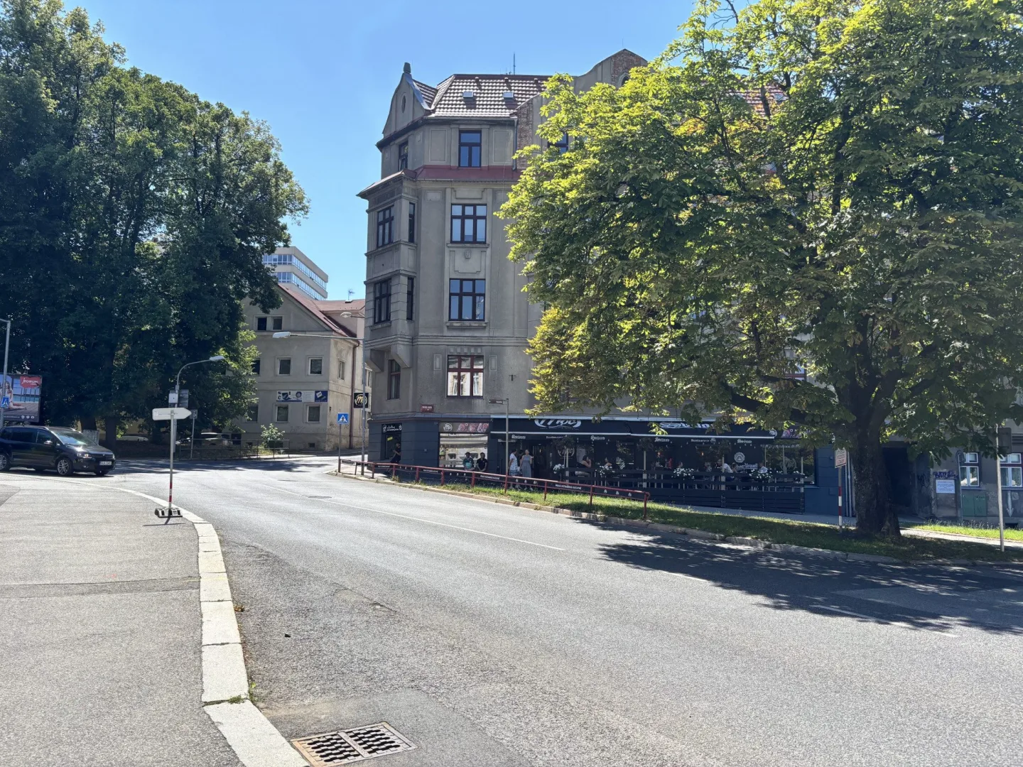 Konec nebezpečným křižovatkám. Liberec zahájil proměnu Tržního náměstí