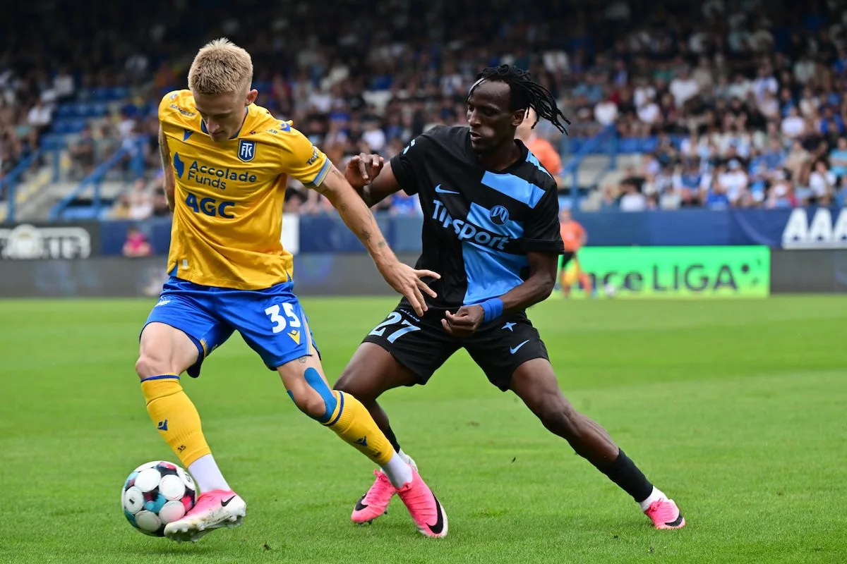 Slovan oslabený o dva hráče senzaci nedotáhl. Teplicím podlehl 0:1