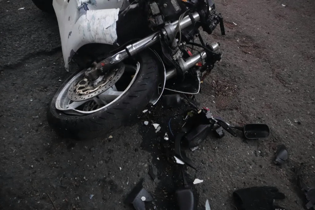 Novou motorku si užil jen pár hodin. Vlastní chyba ho stála život