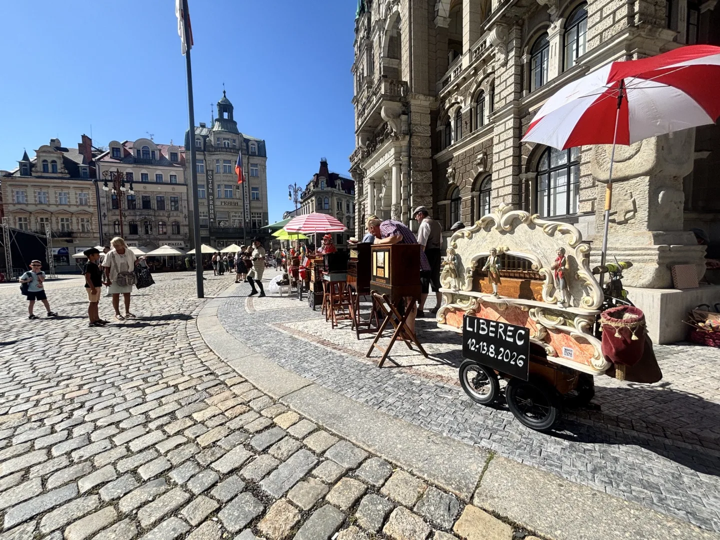 FOTO: Liberecký flašinetář je zpět. Podívejte se na fotky z prvního dne festivalu