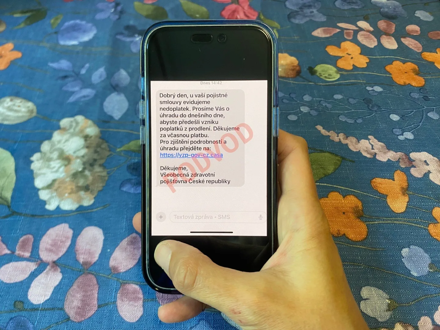 Kyberšmejdům skončily prázdniny. Pozor na falešné SMS o fiktivním dluhu pojistného