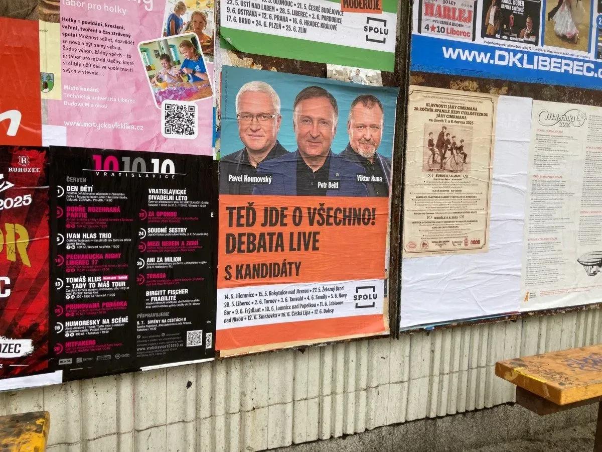Obce v Libereckém kraji řeší před volbami politickou reklamu, pravidla zpřísnila