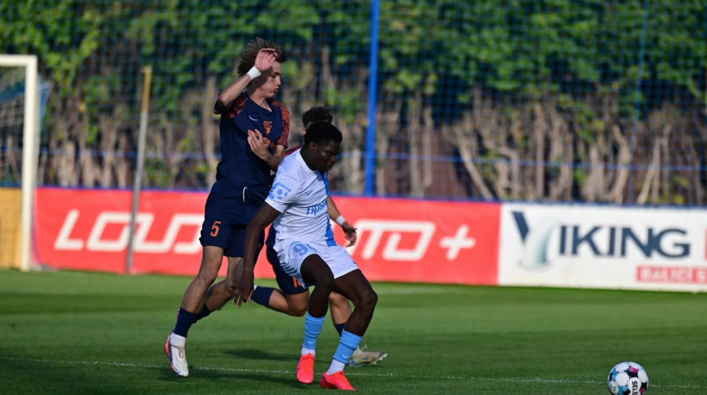 Slovan vyhrál ve Vlašimi 2:0 a v domácím poháru postupuje do osmifinále