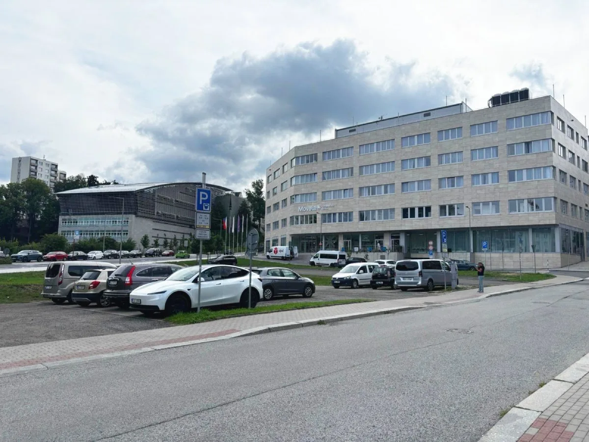 Liberec chce ve Frýdlantské ulici postavit parkovací dům, po městě jich plánuje víc