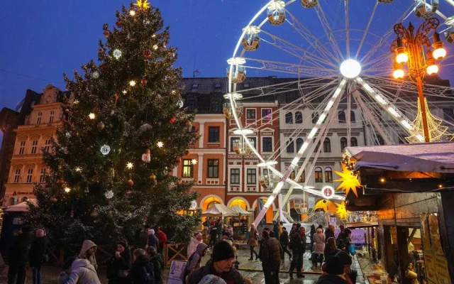 Adventní program před radnicí