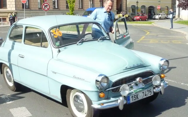 Jedna z legend automobilového sportu Svatopluk Kvaizar.