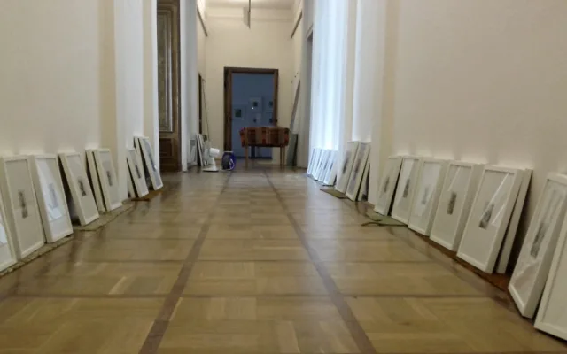 Momentka z instalace grafik.