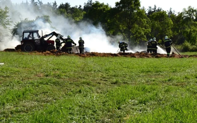 Požár v Hlavici. Foto: HZS LK