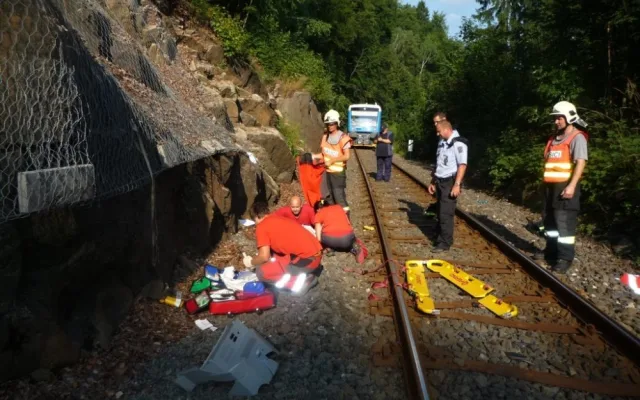 Těžká poranění utrpěla žena při pádu ze skály. Foto: HZSLK