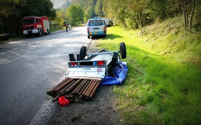 Nehoda v Malé Skále. Foto: Policie ČR