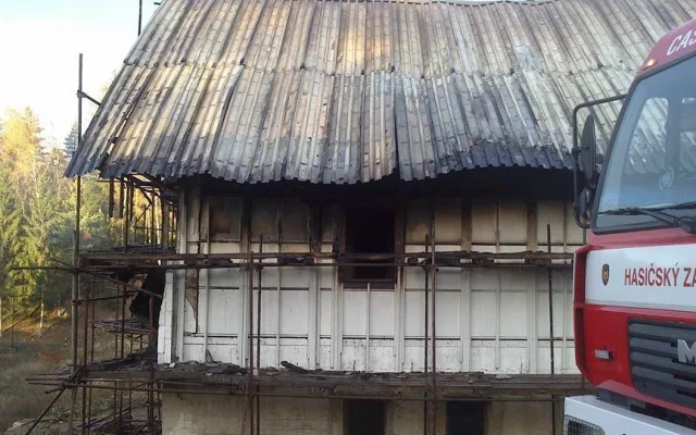 Požár na Dlouhém Mostě. Foto: SDH Rychnov u Jablonce