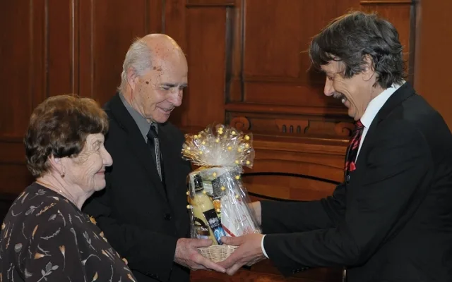 Manželé Kulhánkovi si připomněli jubilejních 60 let společného života. Foto: Jan Vrabec