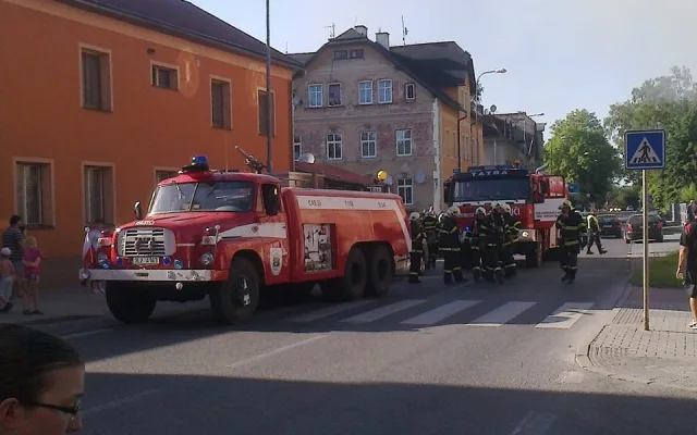 Požár ve Vesci. Foto: Tomáš Pustka
