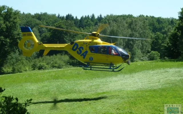 Další nehoda na Grabštejně se obešla bez těžkých zranění. Foto: Hasiči Hrádek nad Nisou