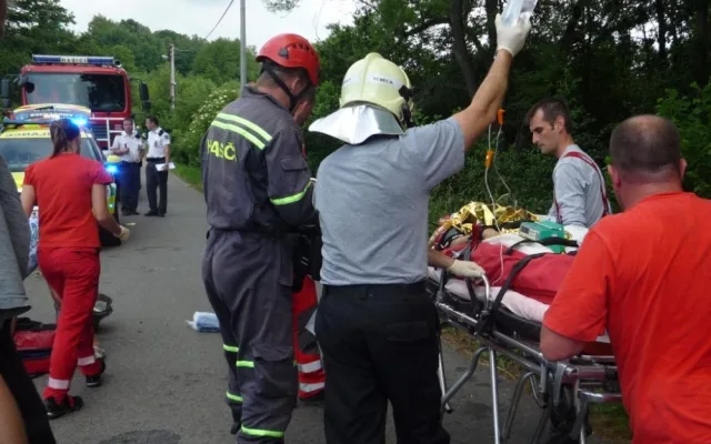 Tragická nehoda u Mírové pod Kozákovem. Foto: HZSLK