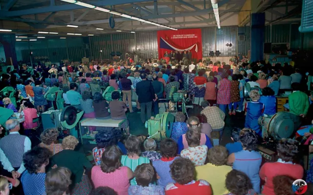 1983_Dny přátelství. Foto: 25 ro(cků bez opony