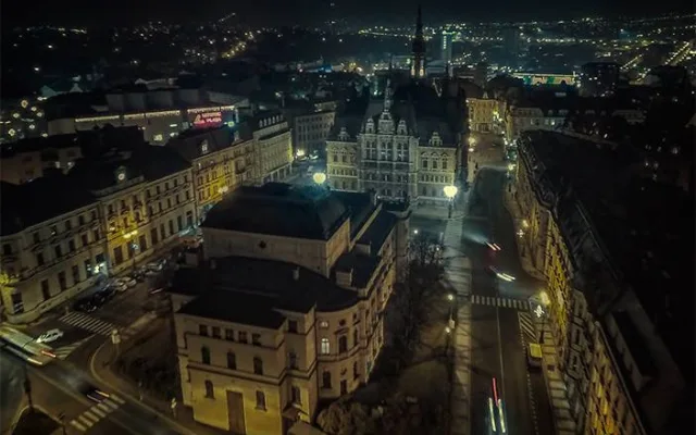 Noční Liberec. Foto: Jan Mocňák