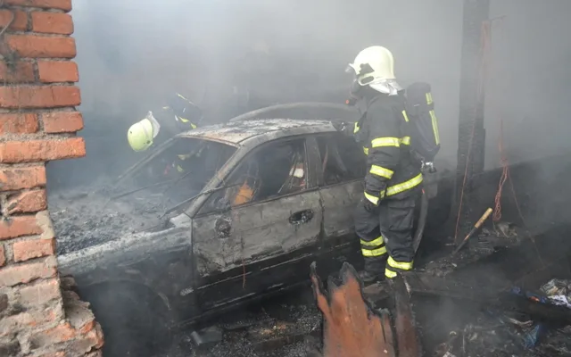Závada na elektroinstalaci způsobila statisícovou škodu. Foto: HZSLK