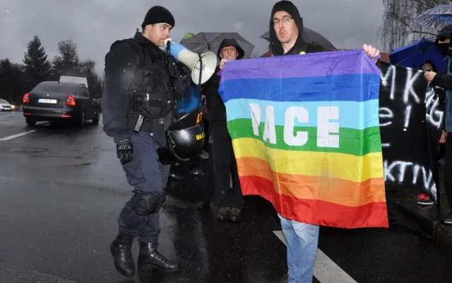 Americký konvoj je v Liberci. Poslední vojáci dorazili po desáté večer