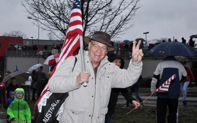 Americký konvoj je v Liberci. Poslední vojáci dorazili po desáté večer
