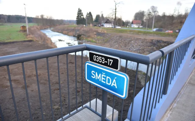 Smědá ve vísce 1