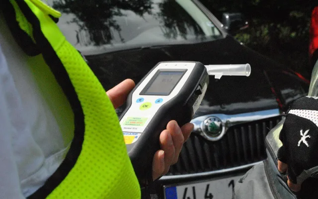 Ve správním řízení čeká cyklistu až několikatisícová pokuta