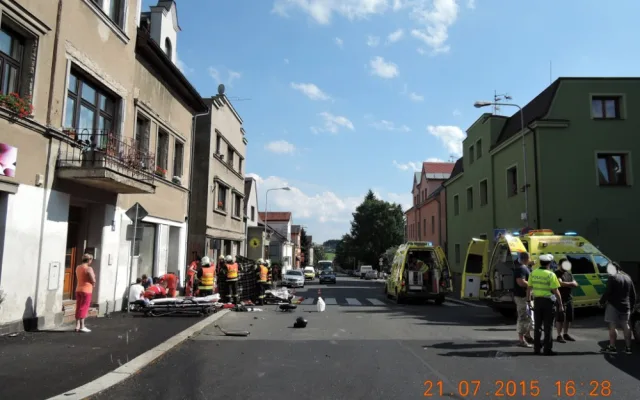 Nehoda v ablonci nad Nisou. Foto: HZSLK