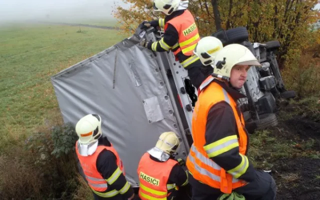 Albrechťák dává řidičům zabrat, během týdne druhá nehoda. Foto: Hasiči Frýdlant