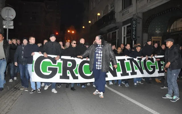 Libercem prošel pochod fanoušků Groningenu, policie musela zasahovat