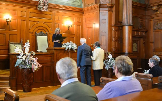 Manželé Slačíkovi z Liberce oslavili kamenné výročí svatby