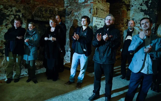 Dobročinný večer Na šikmé ploše