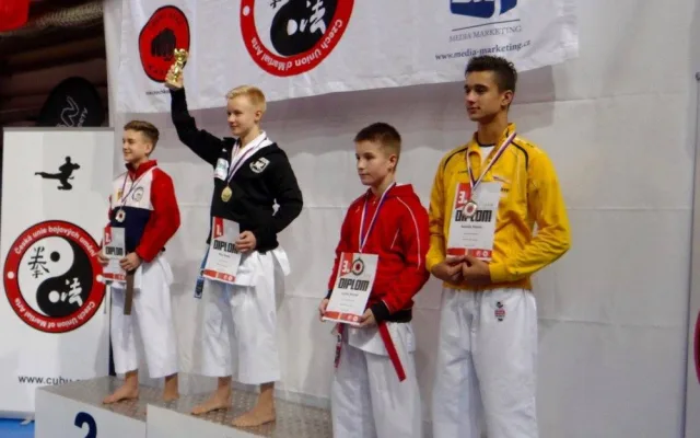 Zlatý Matěj Říha nedal svým soupeřům v kata šanci