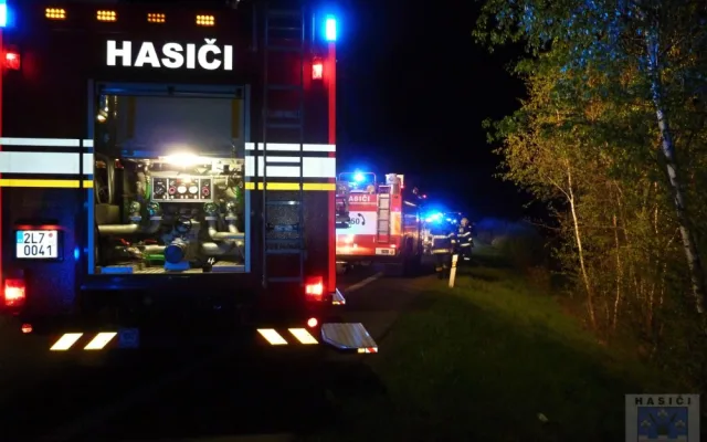 Na obchvatu Hrádku nad Nisou havarovalo Mini, řidič skončil v nemocnici