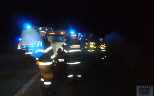 Na obchvatu Hrádku nad Nisou havarovalo Mini, řidič skončil v nemocnici