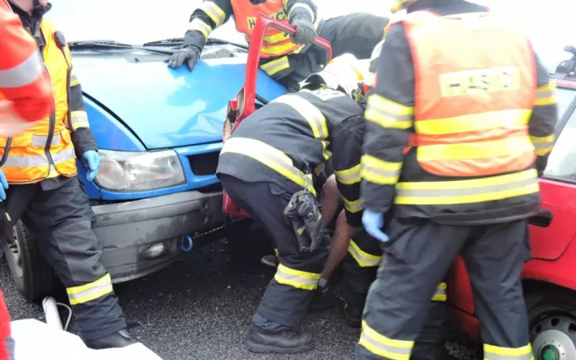 Další nehoda na Albrechtickém kopci si vyžádala tři zraněné osoby