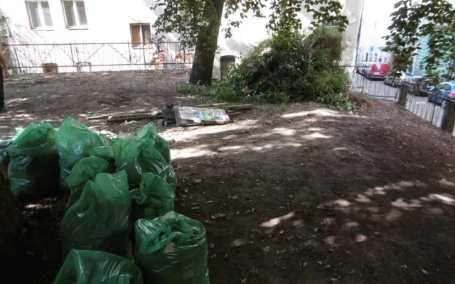 Vězni pomáhali