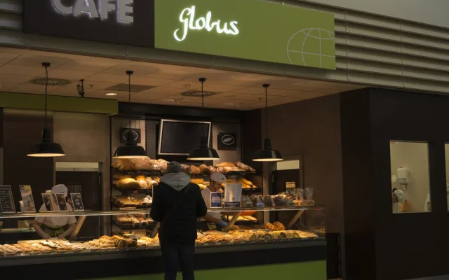 Domácí poctivá výroba a kvalita. Pod střechou hypermarketu Globus se otevřelo Café Globus