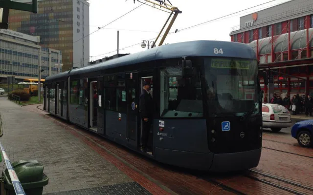 Osvětová tramvaj proti AIDS opět vyrazila do ulic Liberce