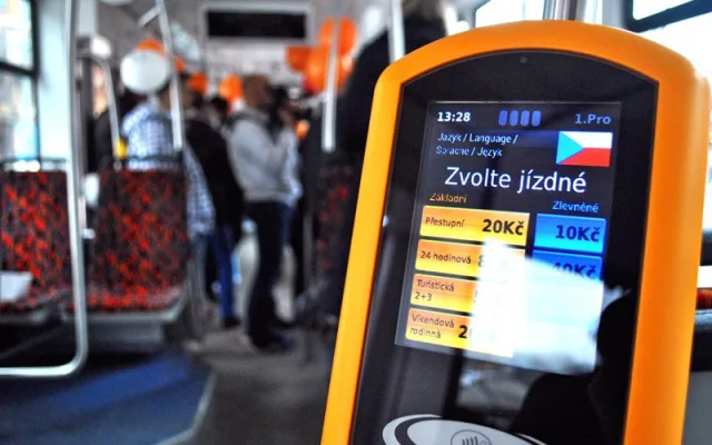 Osvětová tramvaj proti AIDS opět vyrazila do ulic Liberce