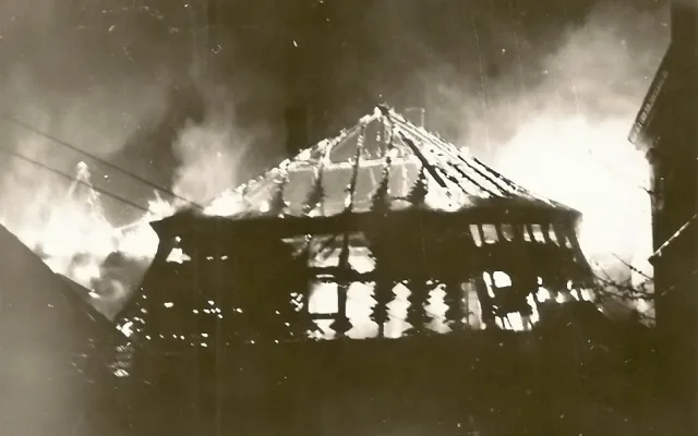 Vyhořelý úřad.
