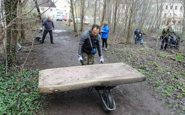 Ukliďme Česko