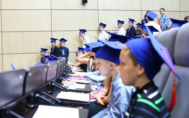 Promoce Dětské uni